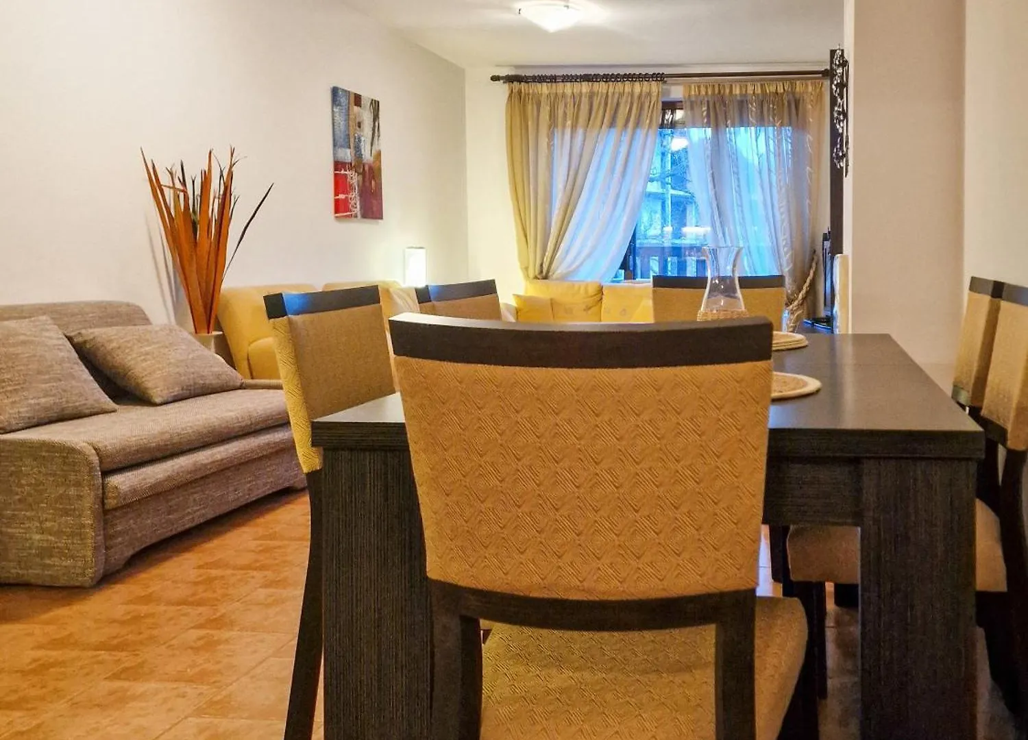 Cozy 2-Bedroom Stay With Parking In Old Inn Bansko By Flat Mаnager Apartmán